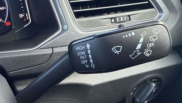 Used Volkswagen T-Roc 2020 for sale - 75513044: Photo 33