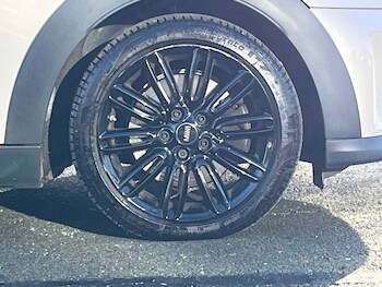 Used MINI Hatch 2022 for sale - 77223334: Photo