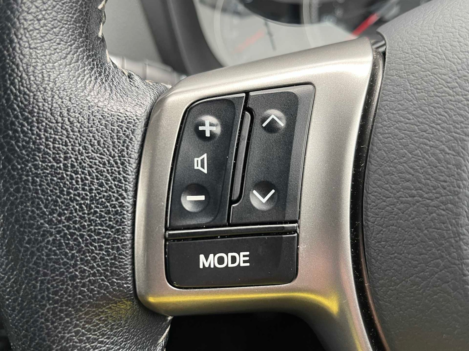 Used Toyota Yaris 2016 for sale - 77404820: Photo 33