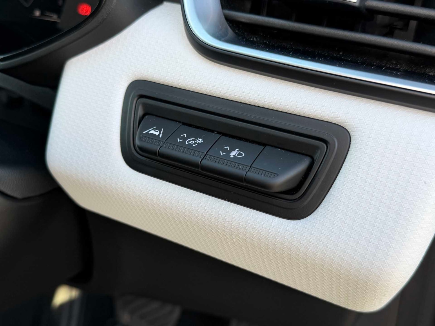 Used Renault Clio 2022 for sale - 76413982: Photo 27