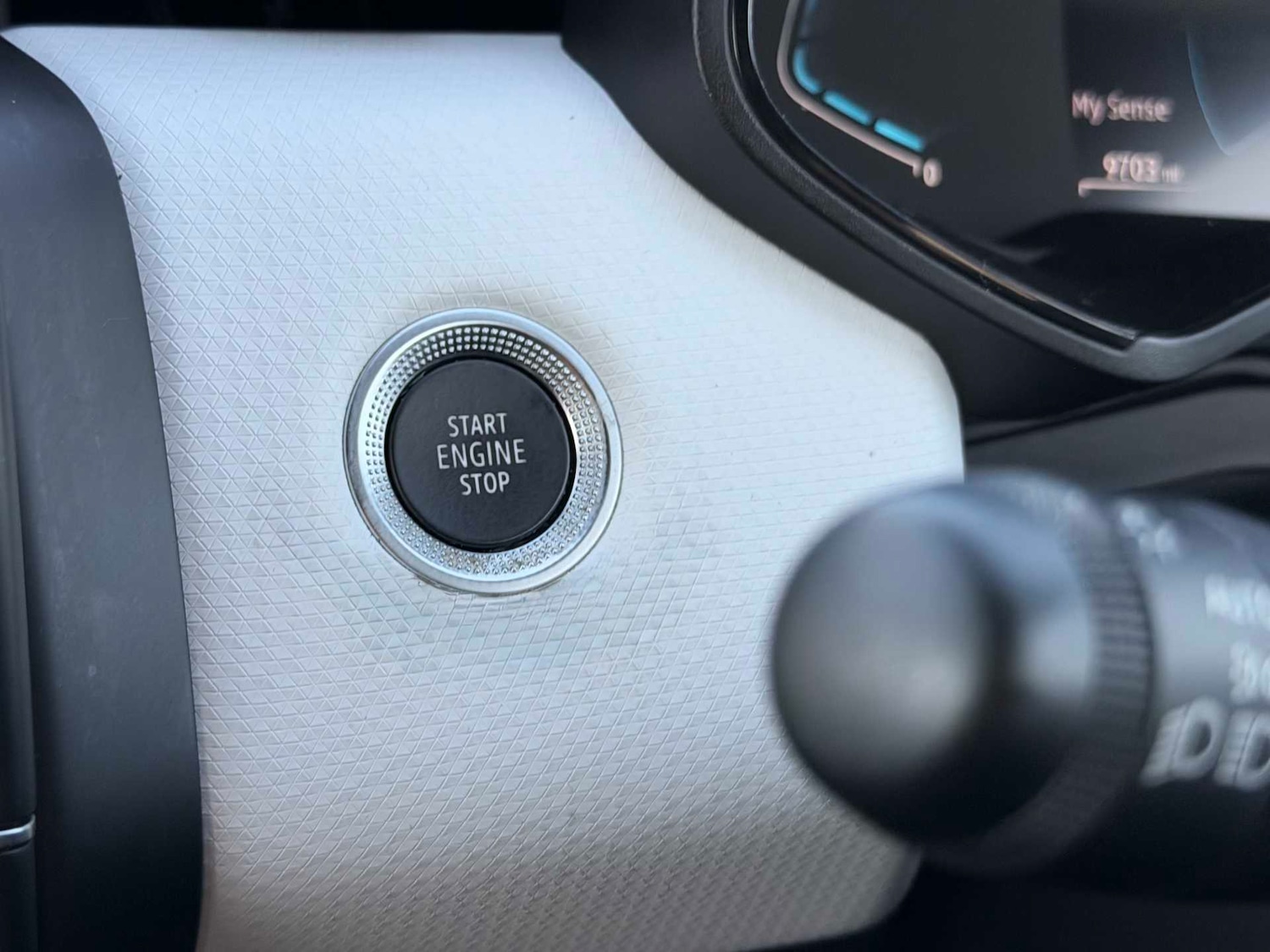 Used Renault Clio 2022 for sale - 76413982: Photo 35