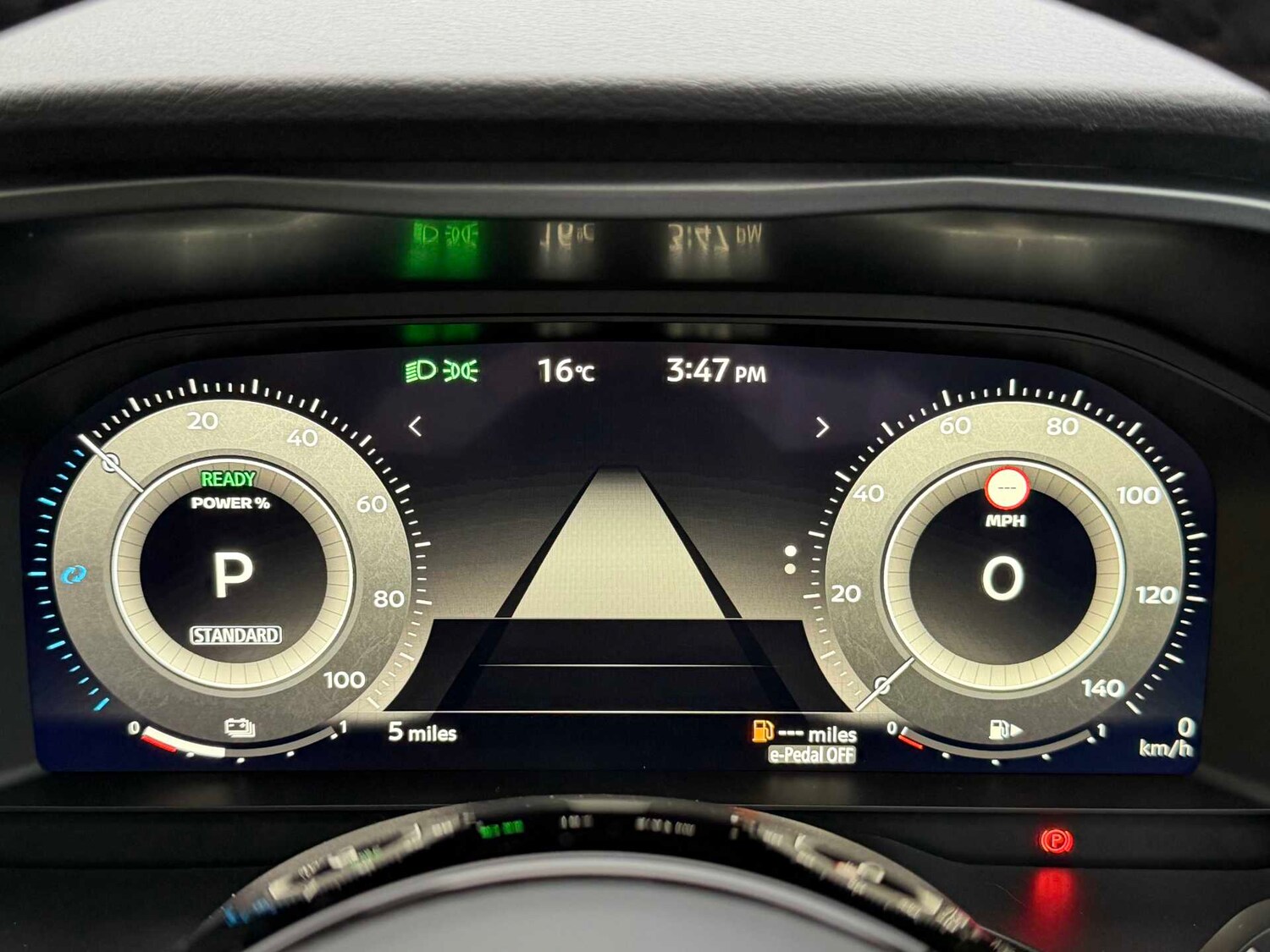 Used Nissan Qashqai 2025 for sale - 76490837: Photo 9