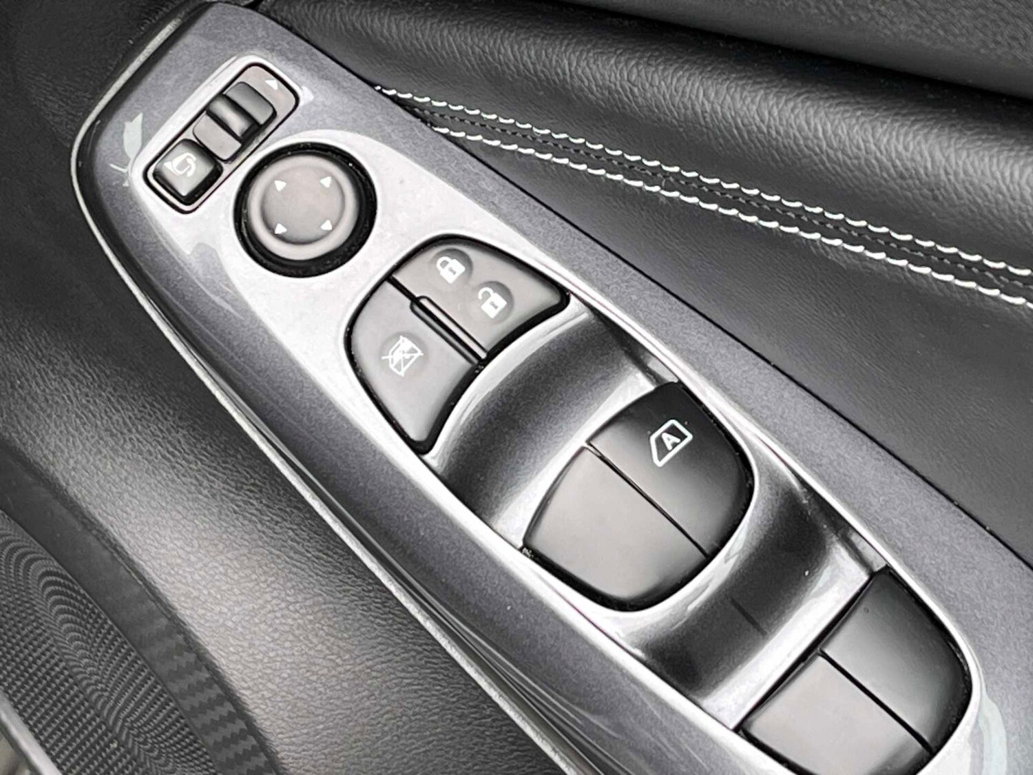 Used Nissan Juke 2023 for sale - 78196103: Photo 27