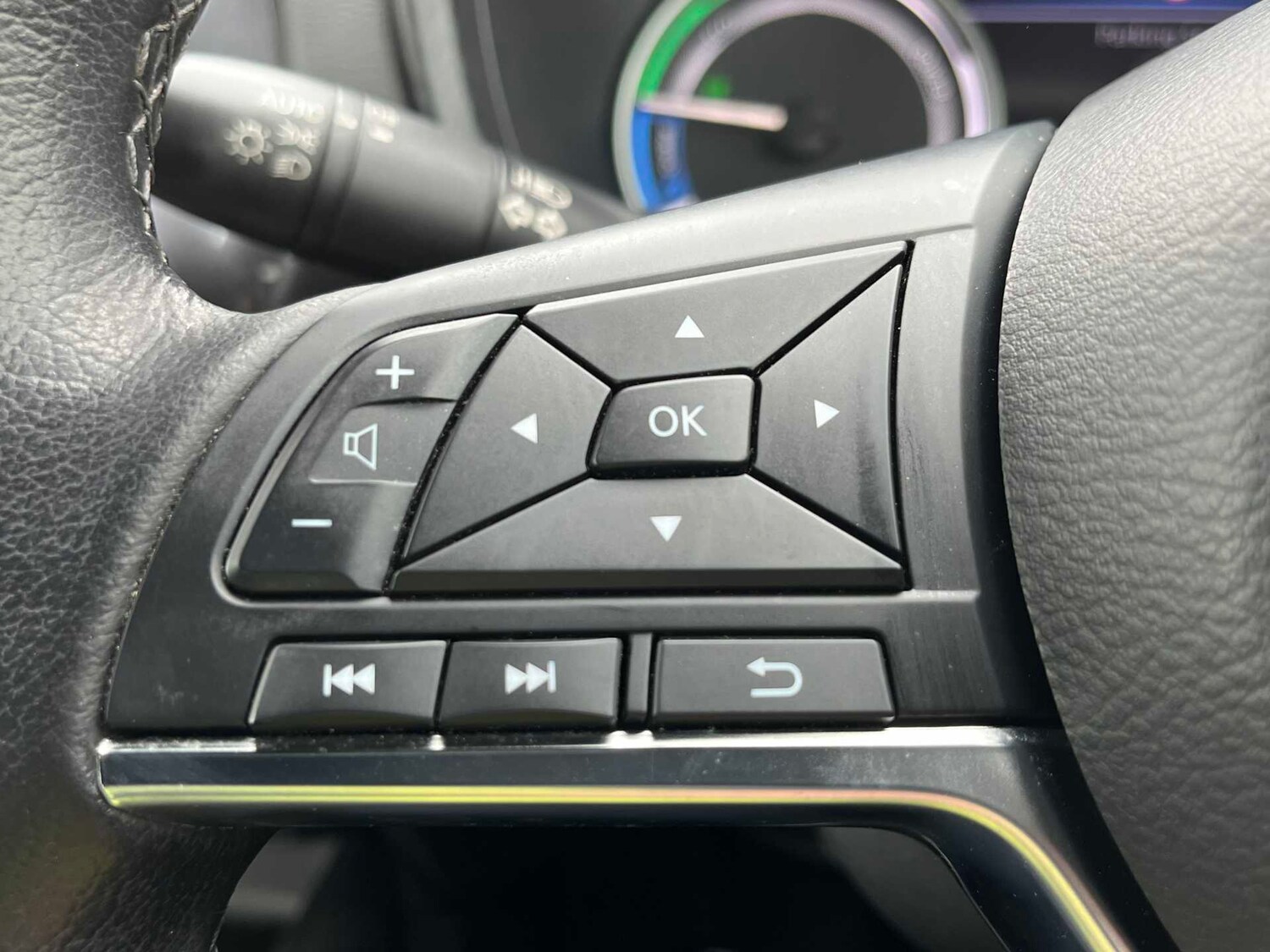 Used Nissan Juke 2023 for sale - 78196103: Photo 42