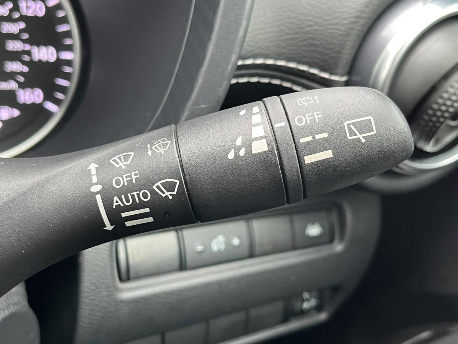 Used Nissan Juke 2023 for sale - 78196103: Photo 45