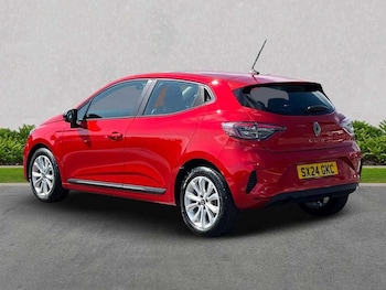 Used Renault Clio 2024 for sale - 75512980: Photo