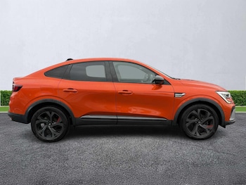 Used Renault Arkana 2022 for sale - 77284076: Photo