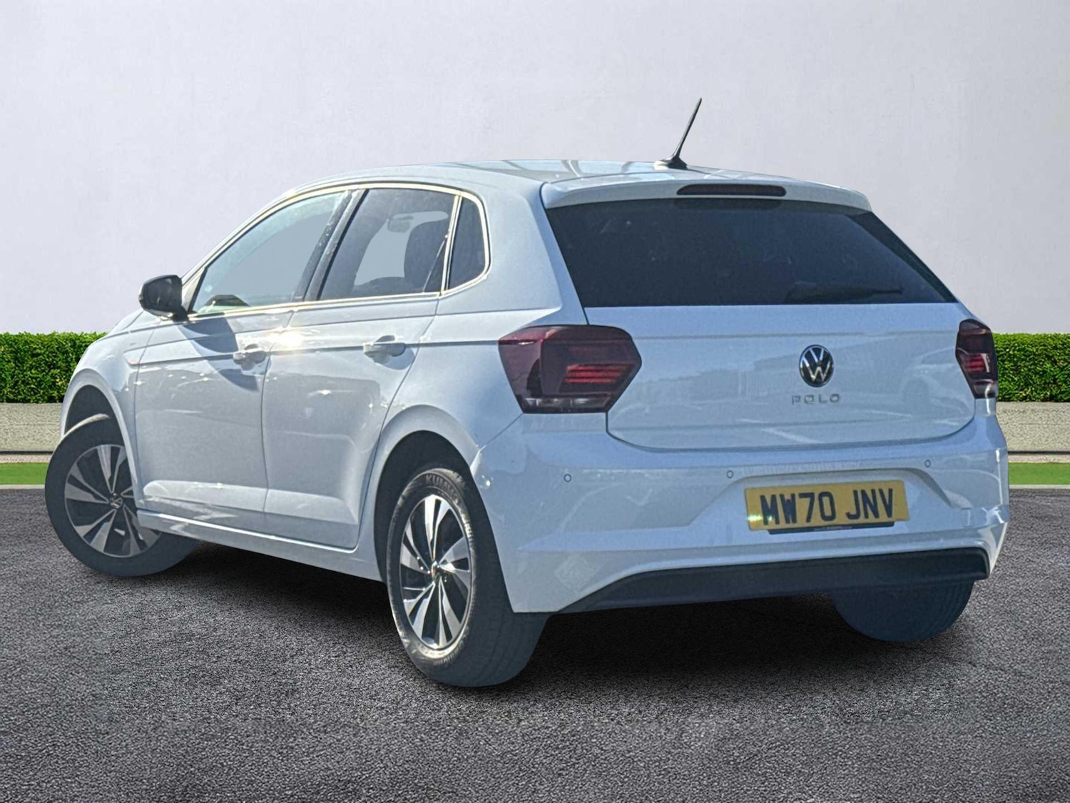 Used Volkswagen Polo 2020 for sale - 76293126: Photo 2