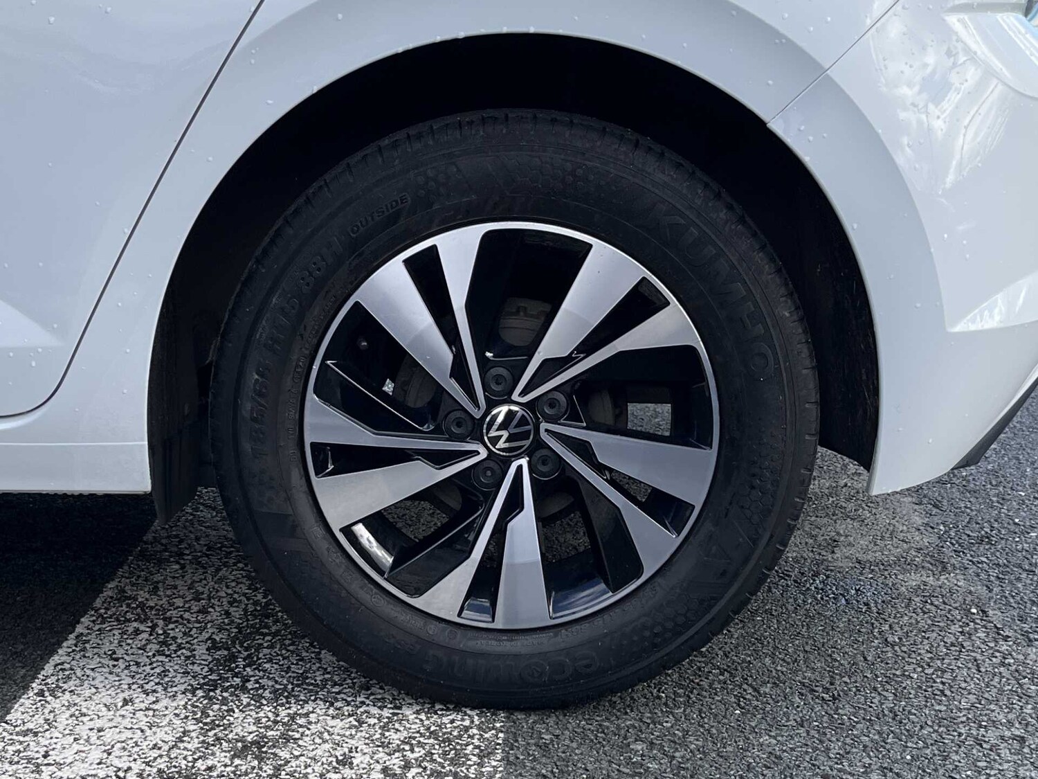 Used Volkswagen Polo 2020 for sale - 76293126: Photo 32