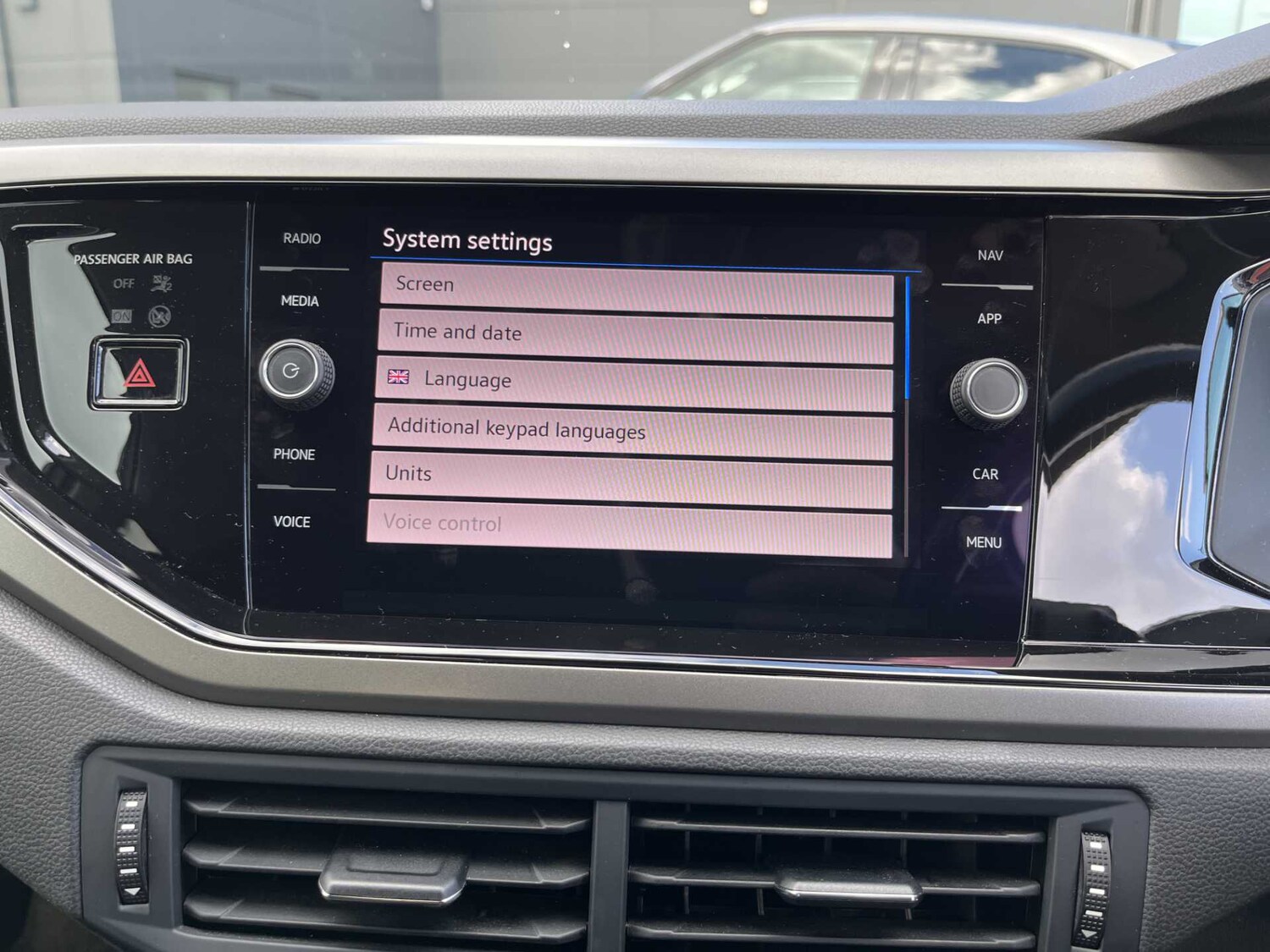 Used Volkswagen Polo 2020 for sale - 76293126: Photo 41