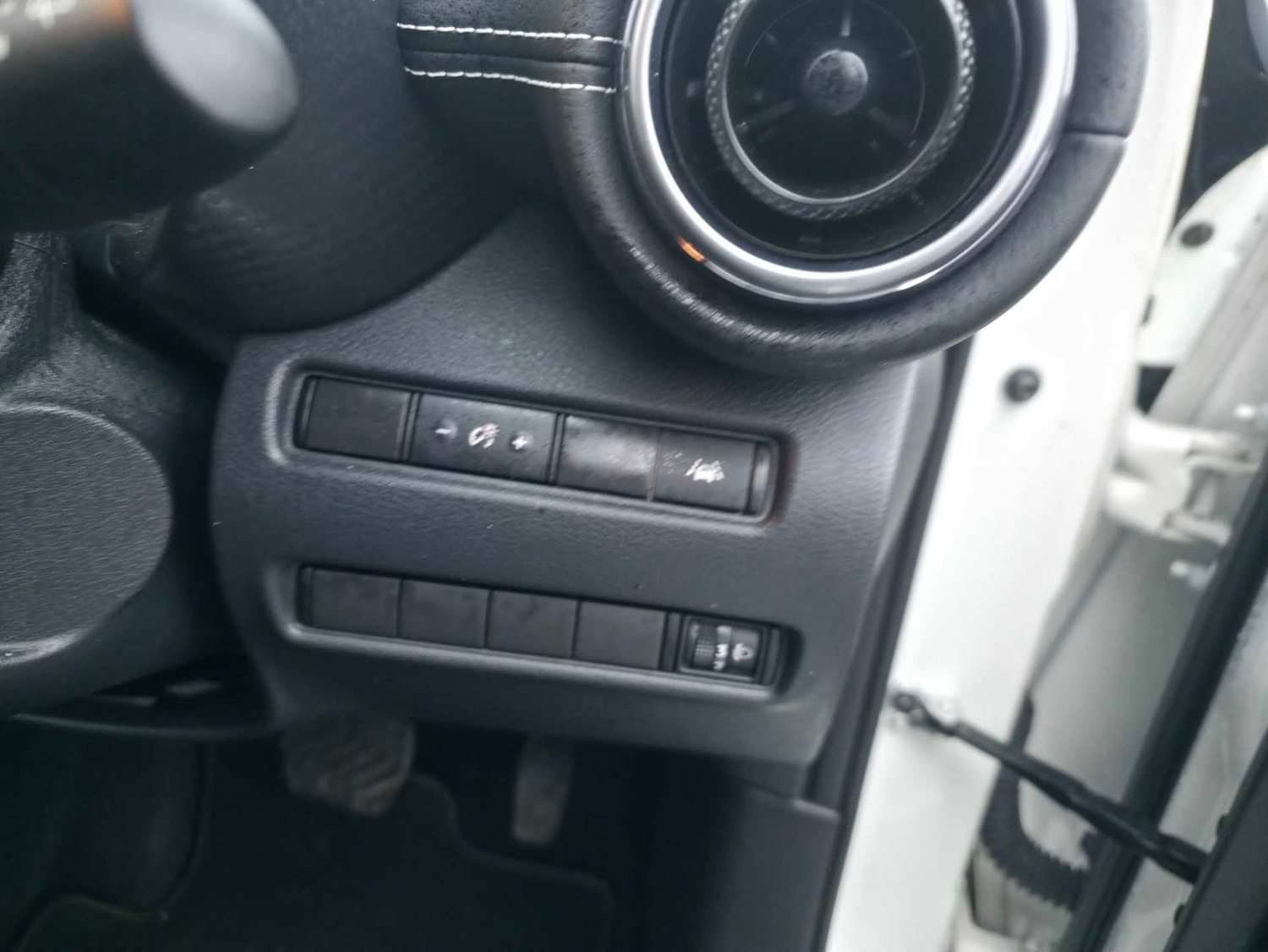 Used Nissan Juke 2022 for sale - 77635475: Photo 32