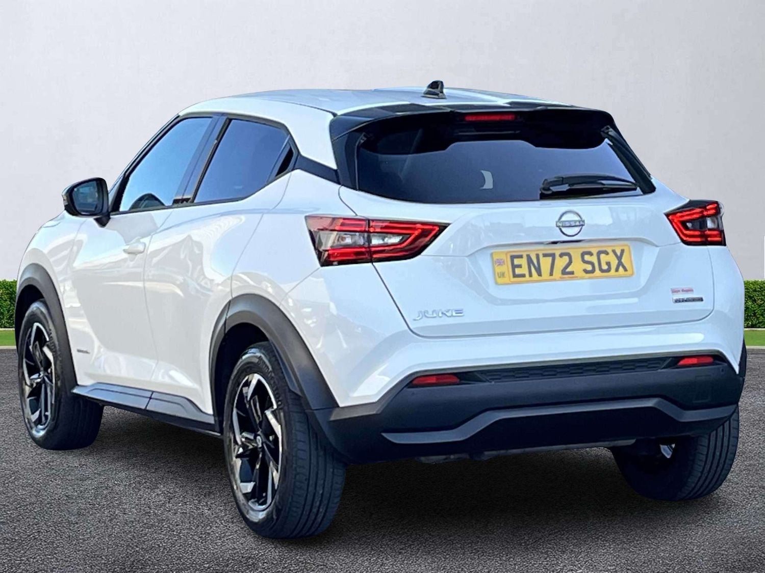 Used Nissan Juke 2023 for sale - 78193792: Photo 2