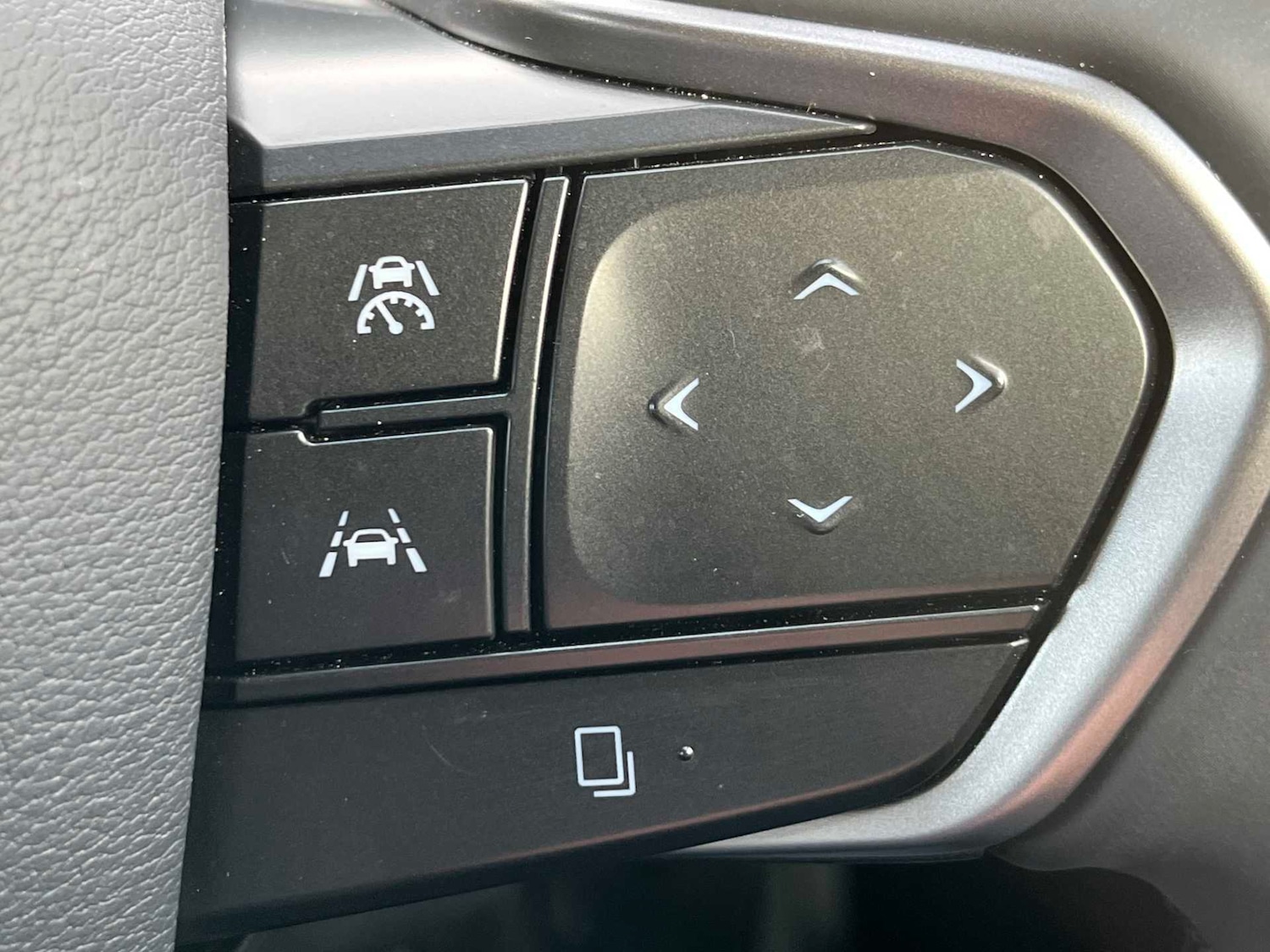 Used Lexus LBX 2024 for sale - 78196078: Photo 41