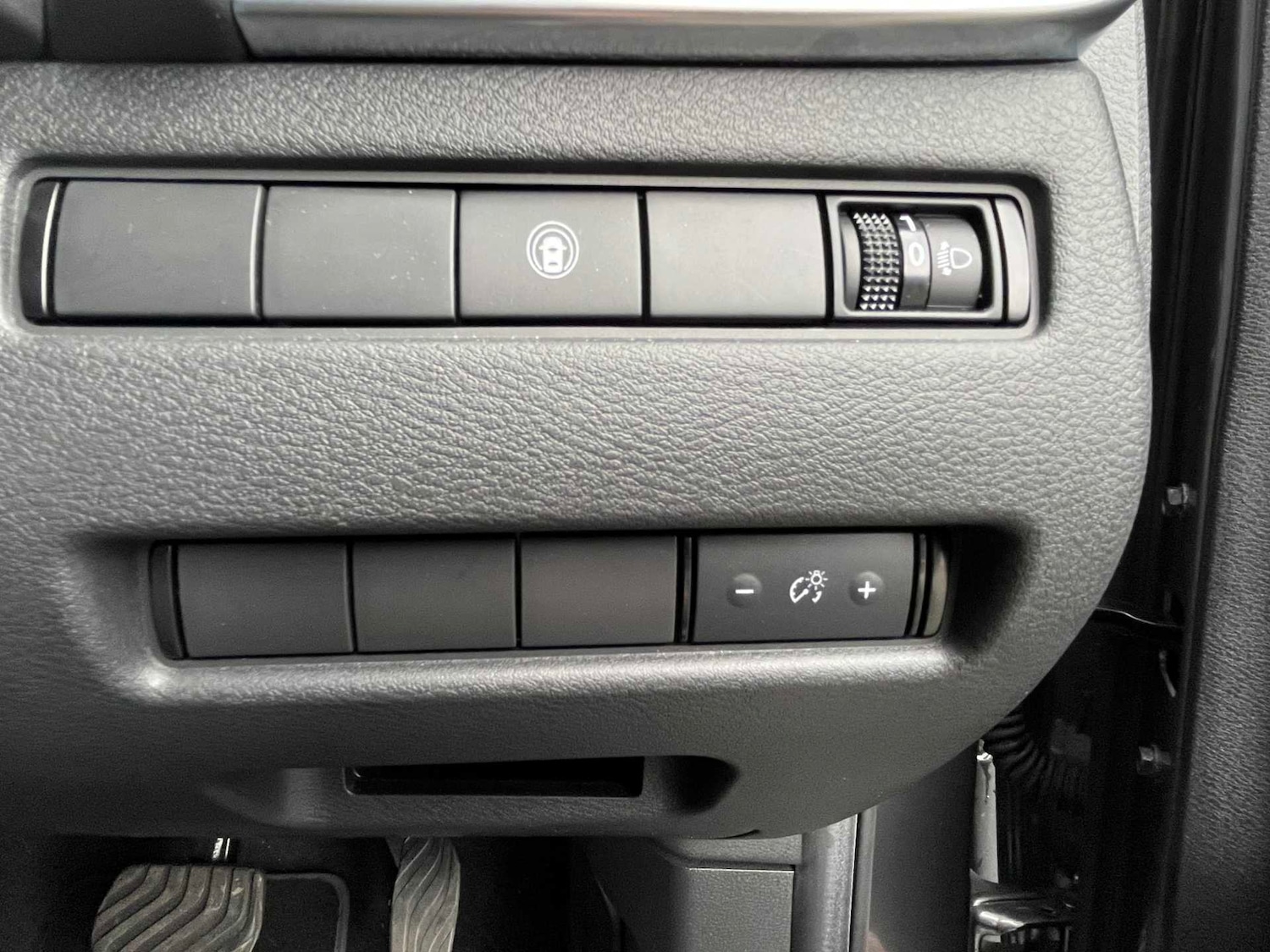 Used Nissan X-Trail 2024 for sale - 77888685: Photo 39