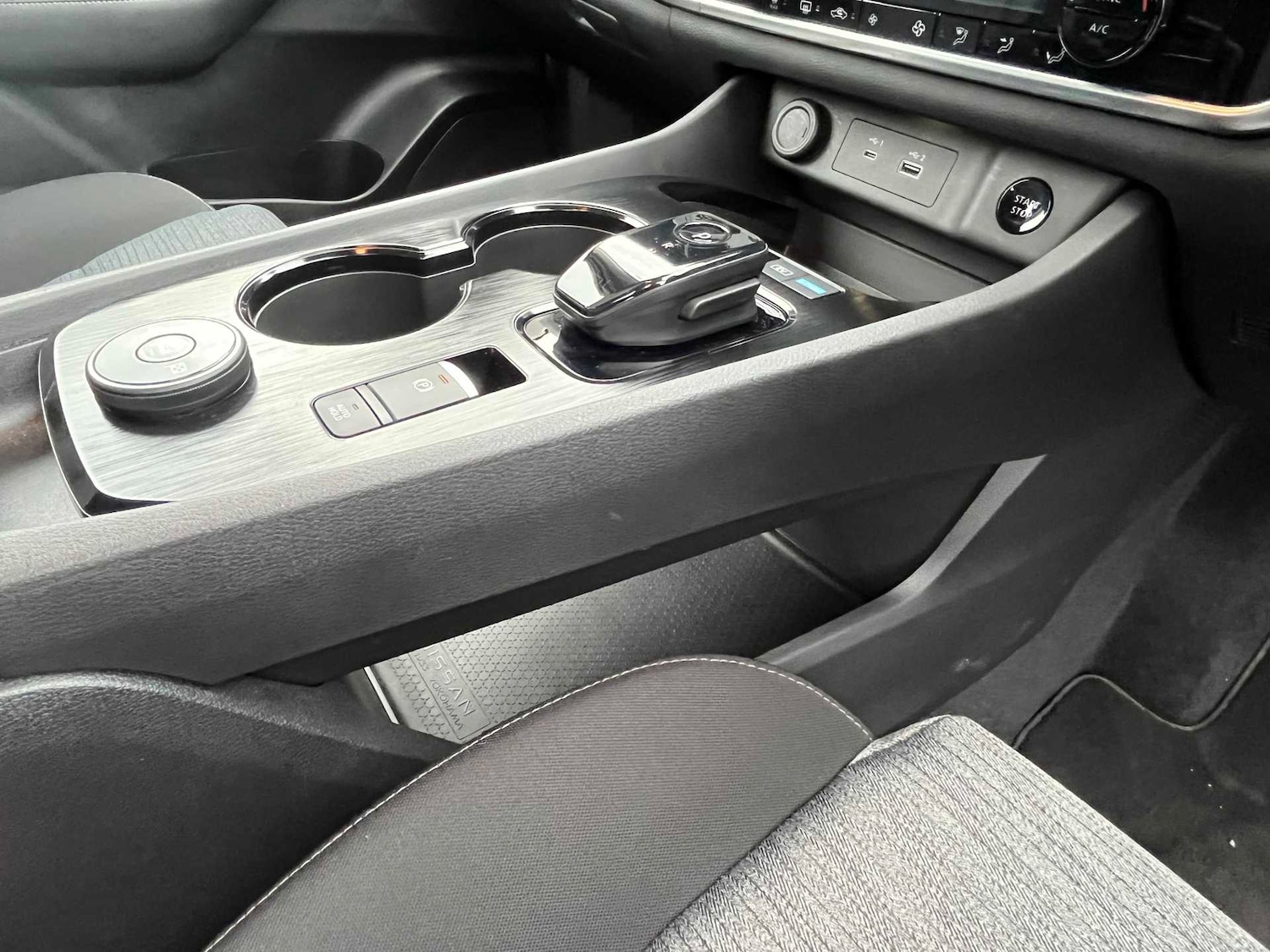 Used Nissan X-Trail 2024 for sale - 77888685: Photo 41