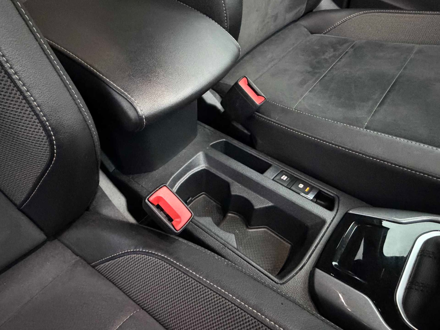 Used Volkswagen T-Roc 2022 for sale - 76497254: Photo 33