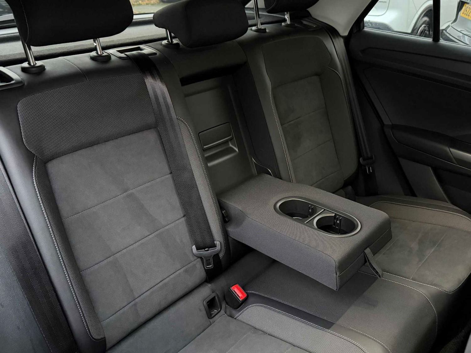 Used Volkswagen T-Roc 2022 for sale - 76497254: Photo 35