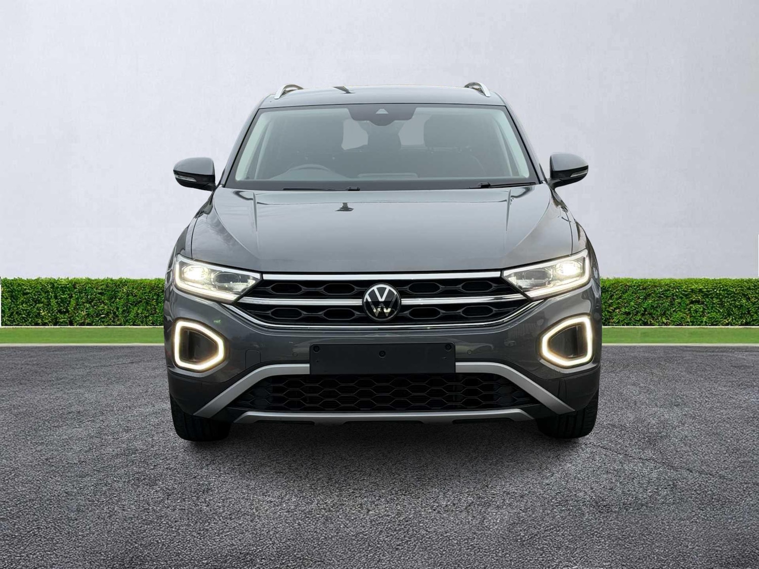 Used Volkswagen T-Roc 2022 for sale - 76497254: Photo 5
