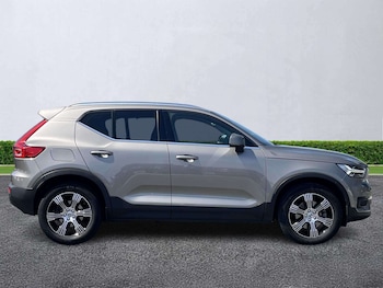 Used Volvo XC40 2020 for sale - 79342470: Photo