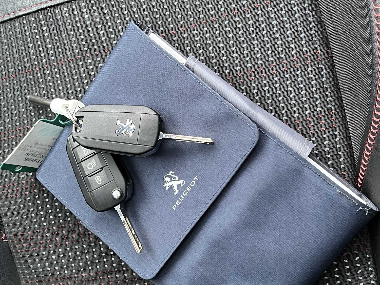 Used Peugeot 2008 2017 for sale - 77201363: Photo 40