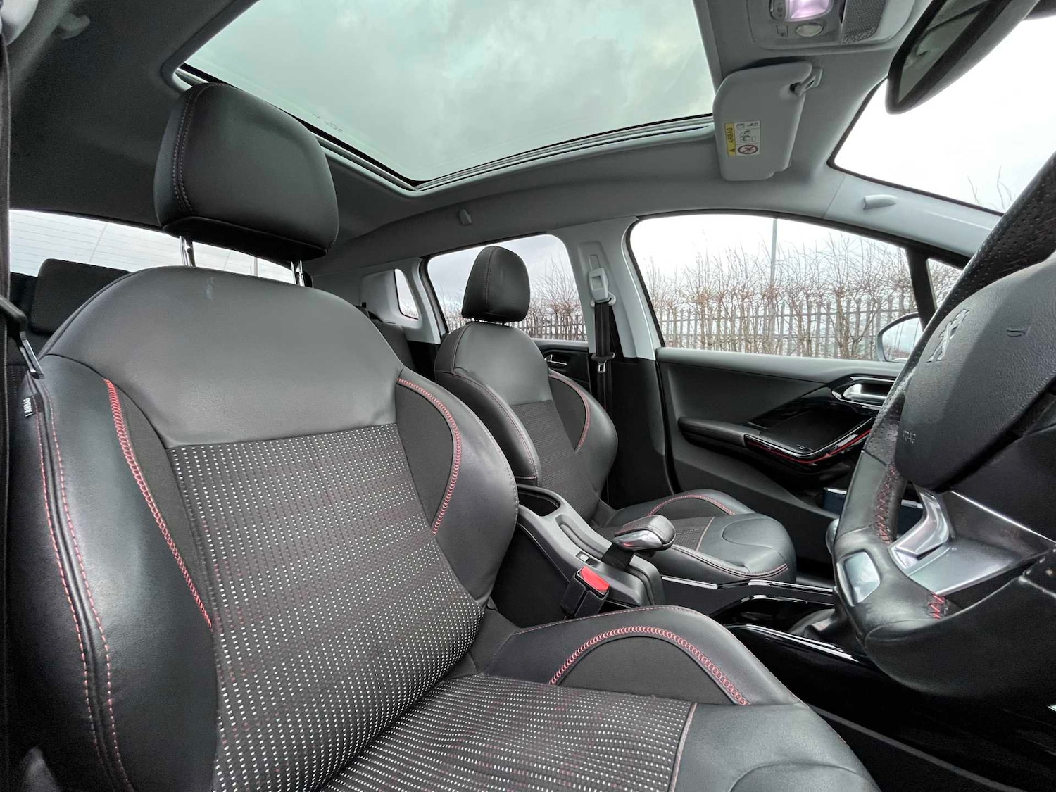 Used Peugeot 2008 2017 for sale - 77201363: Photo 44