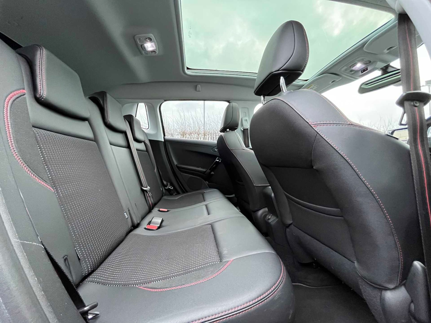 Used Peugeot 2008 2017 for sale - 77201363: Photo 46