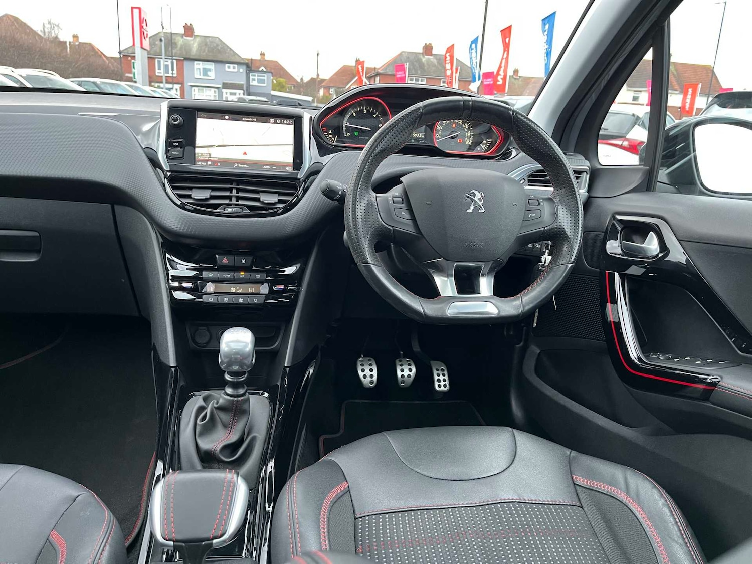 Used Peugeot 2008 2017 for sale - 77201363: Photo 49