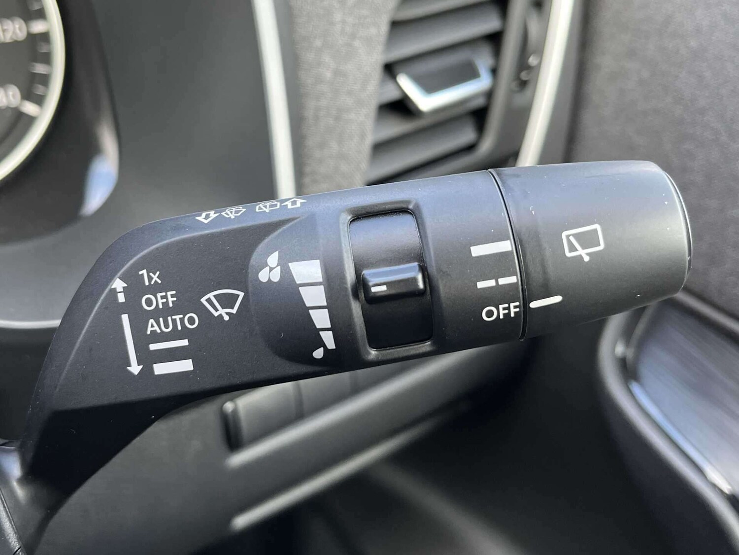 Used Nissan Qashqai 2025 for sale - 76220443: Photo 25