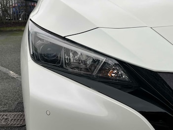 Used Nissan Leaf 2023 for sale - 77303821: Photo