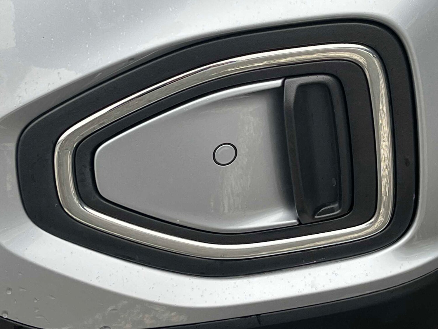 Used Volkswagen T-Roc 2022 for sale - 77701329: Photo 16