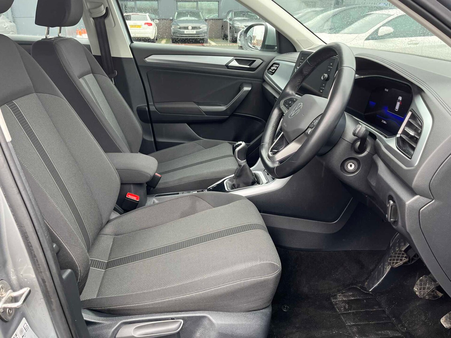 Used Volkswagen T-Roc 2022 for sale - 77701329: Photo 19