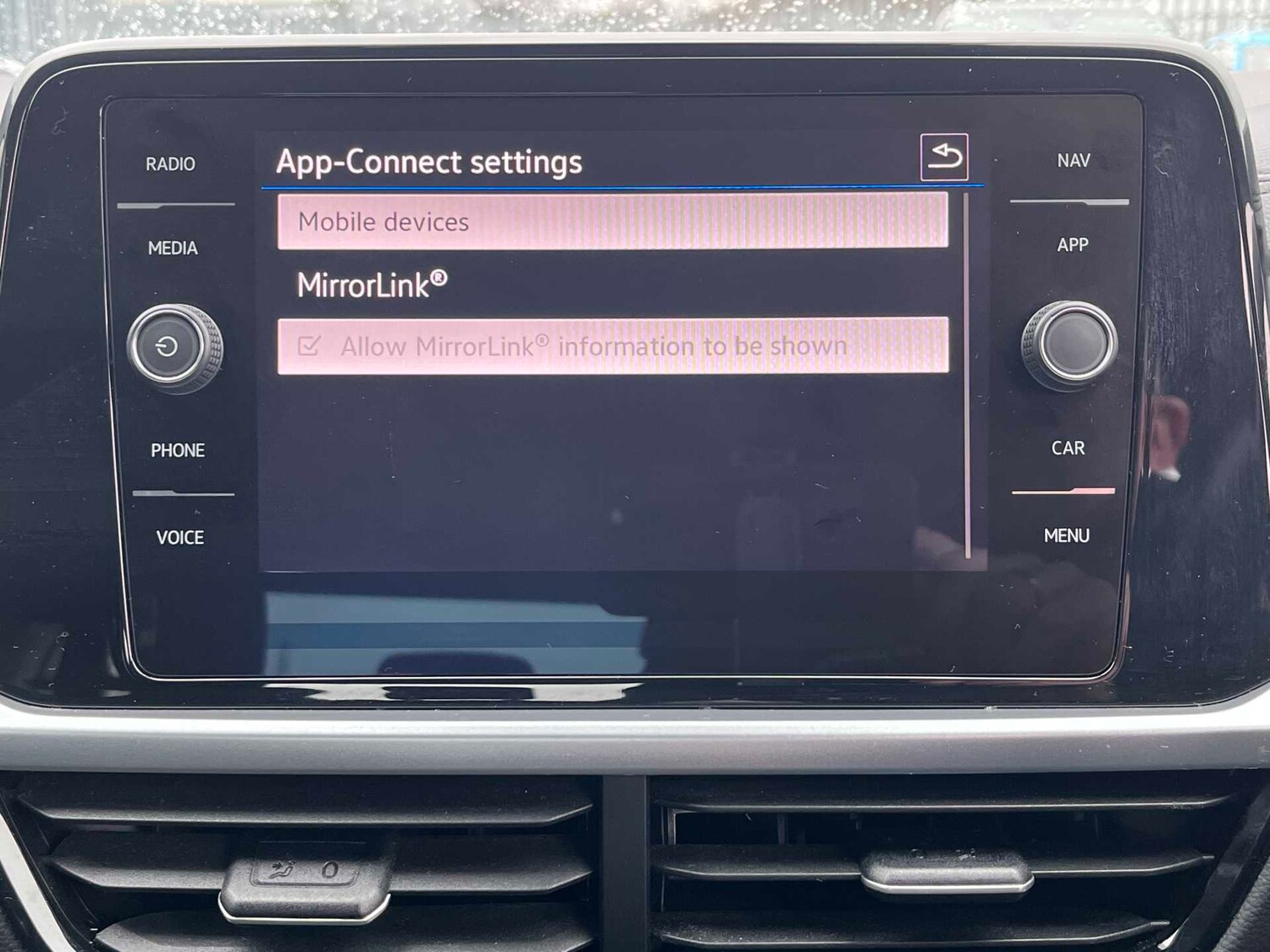 Used Volkswagen T-Roc 2022 for sale - 77701329: Photo 25