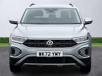 Used Volkswagen T-Roc 2022 for sale - 77701329: Photo