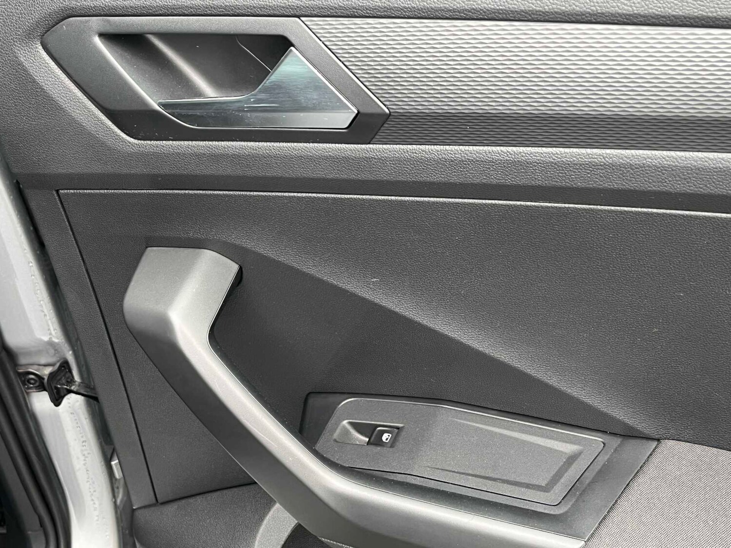 Used Volkswagen T-Roc 2022 for sale - 77701329: Photo 38