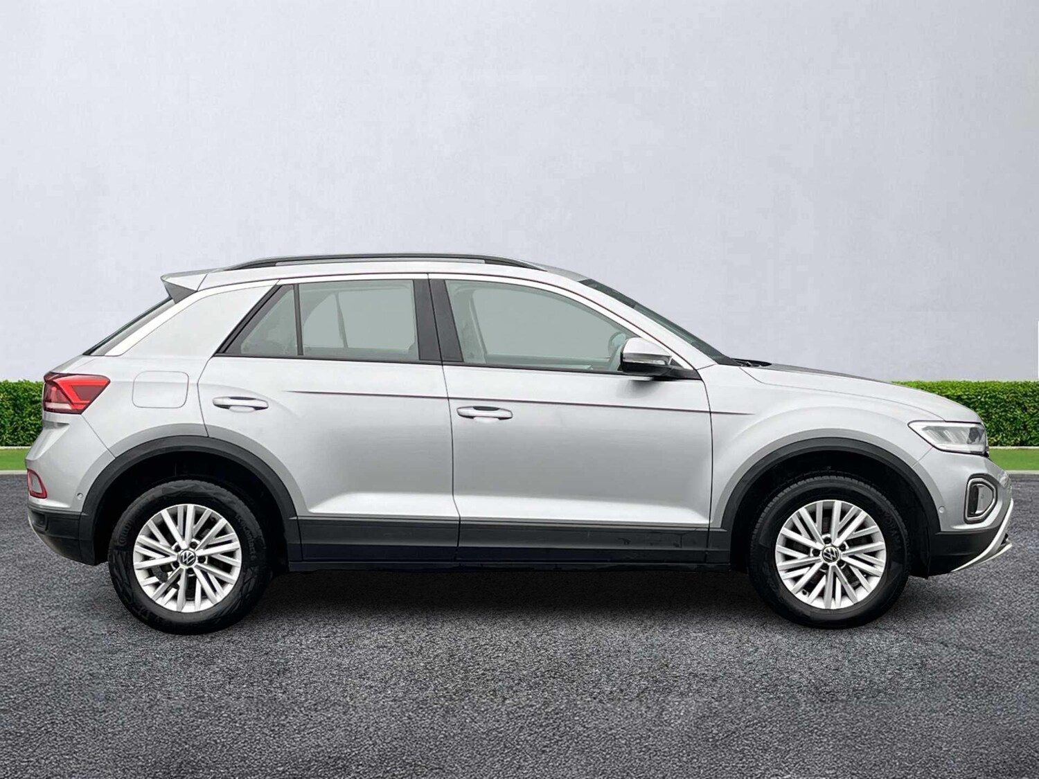Used Volkswagen T-Roc 2022 for sale - 77701329: Photo 6