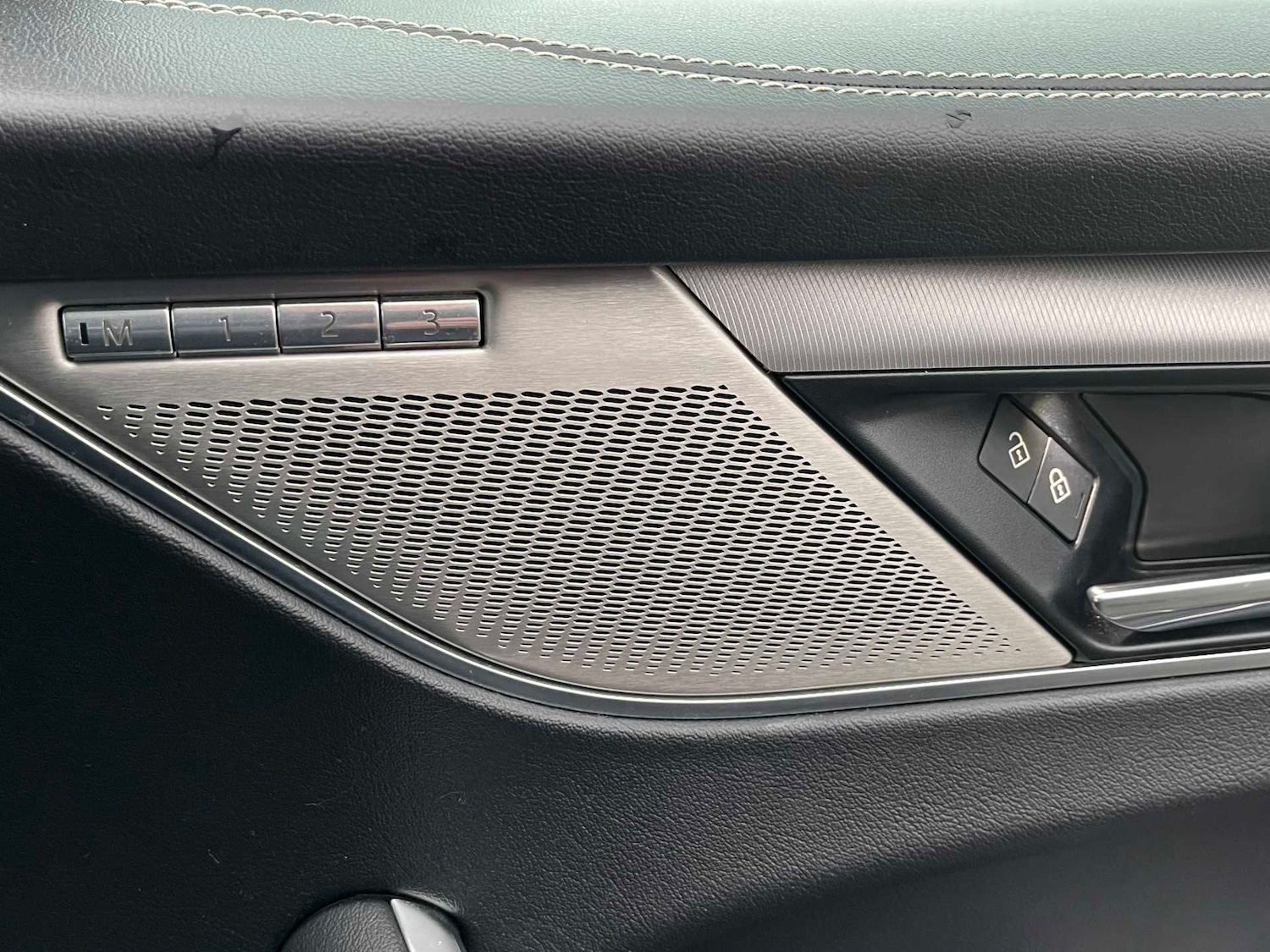 Used Jaguar F-Pace 2021 for sale - 77385377: Photo 25