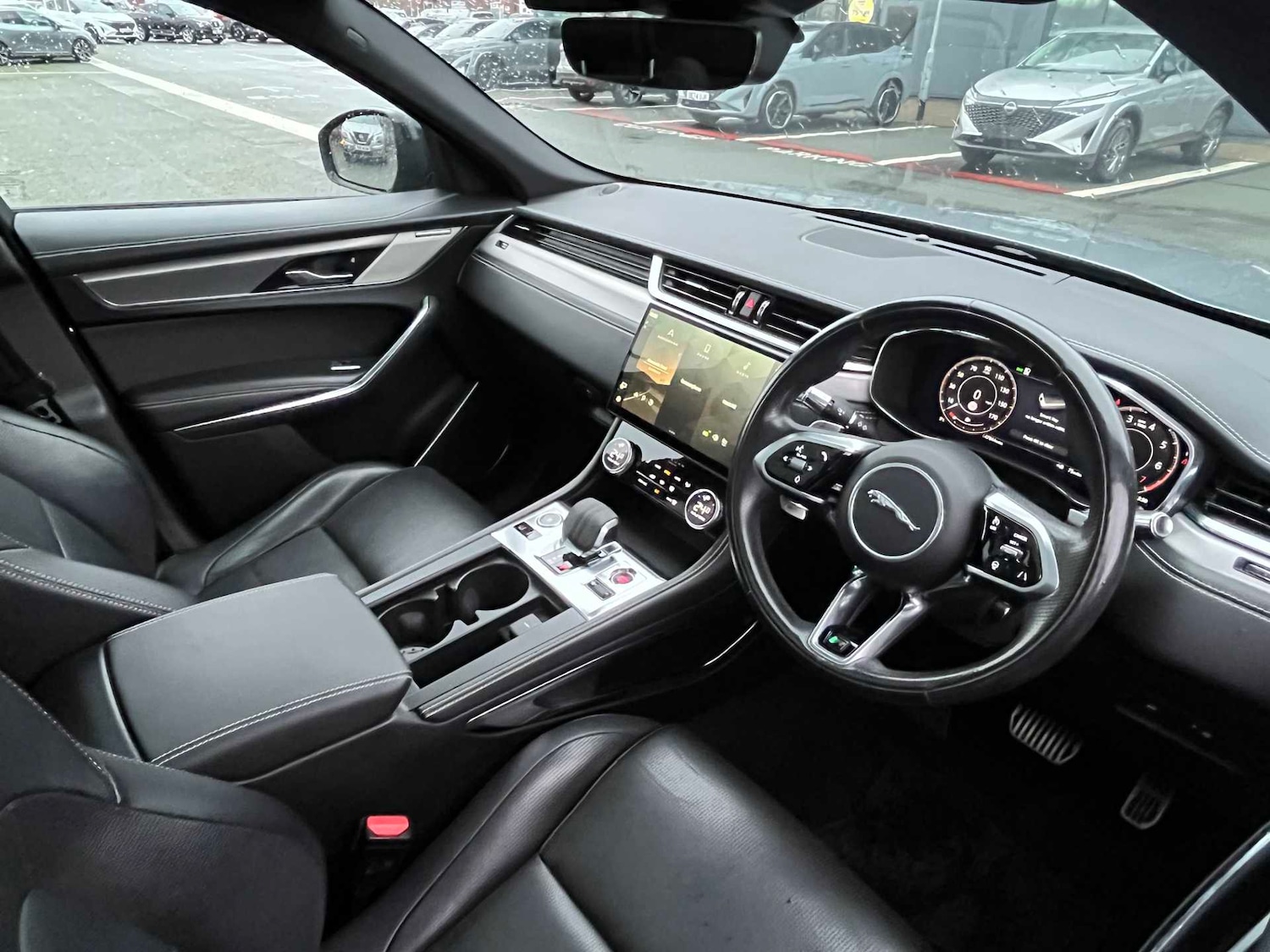 Used Jaguar F-Pace 2021 for sale - 77385377: Photo 32