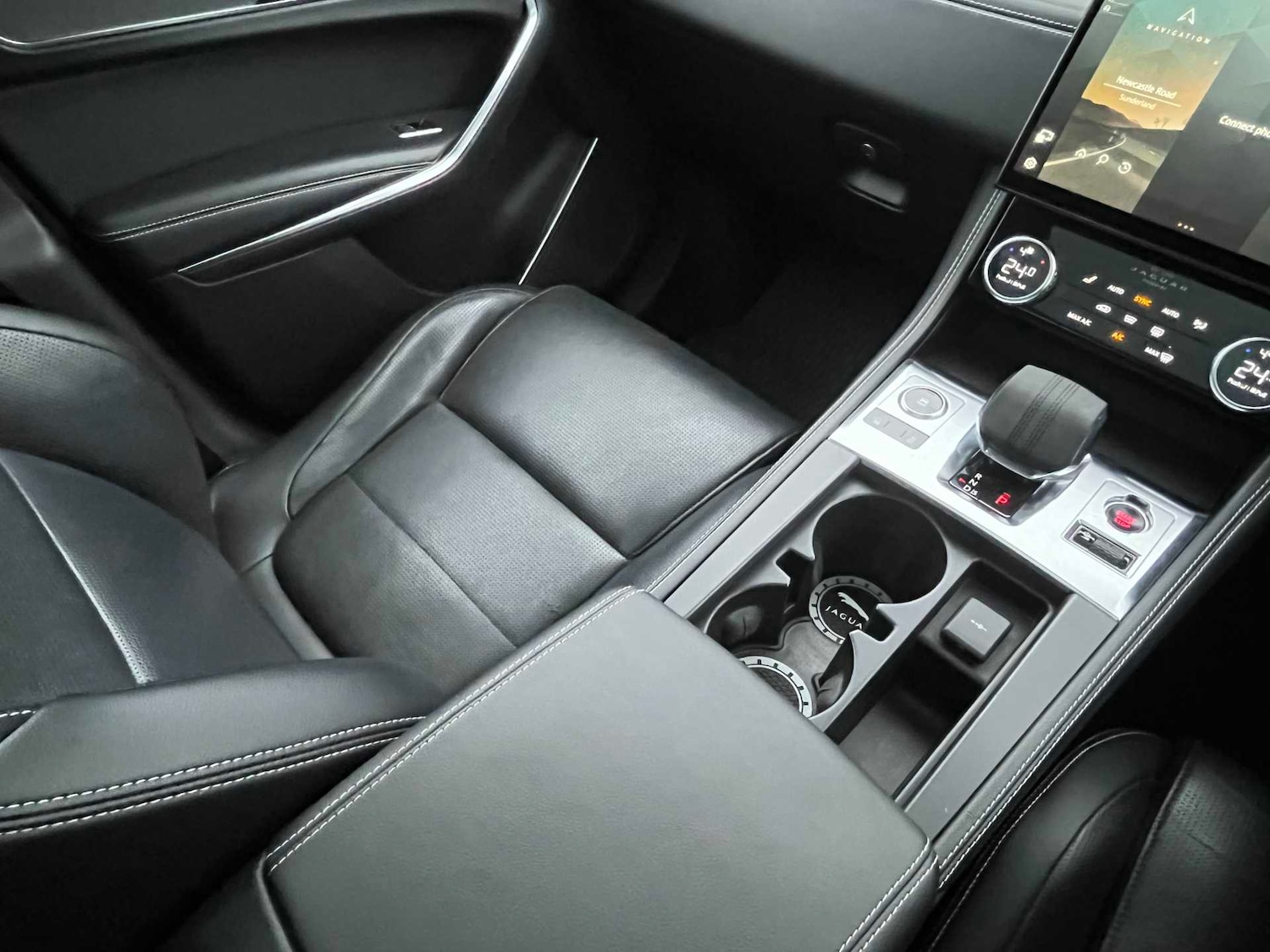 Used Jaguar F-Pace 2021 for sale - 77385377: Photo 36