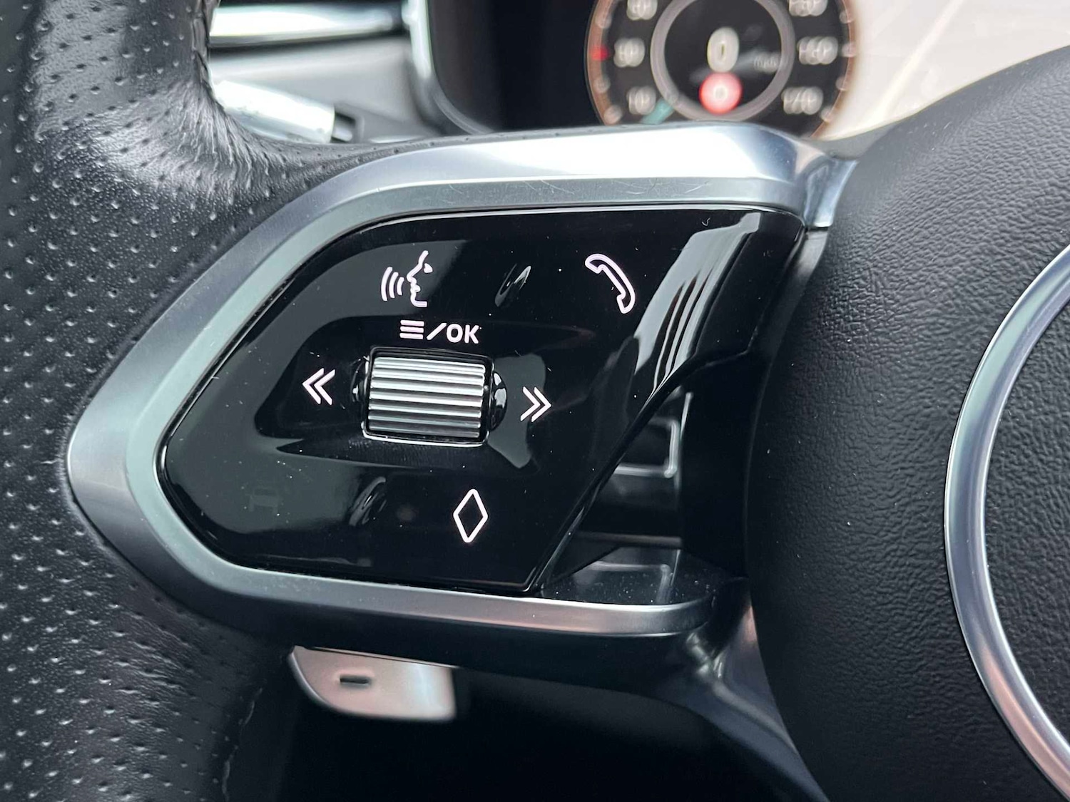 Used Jaguar F-Pace 2021 for sale - 77385377: Photo 43