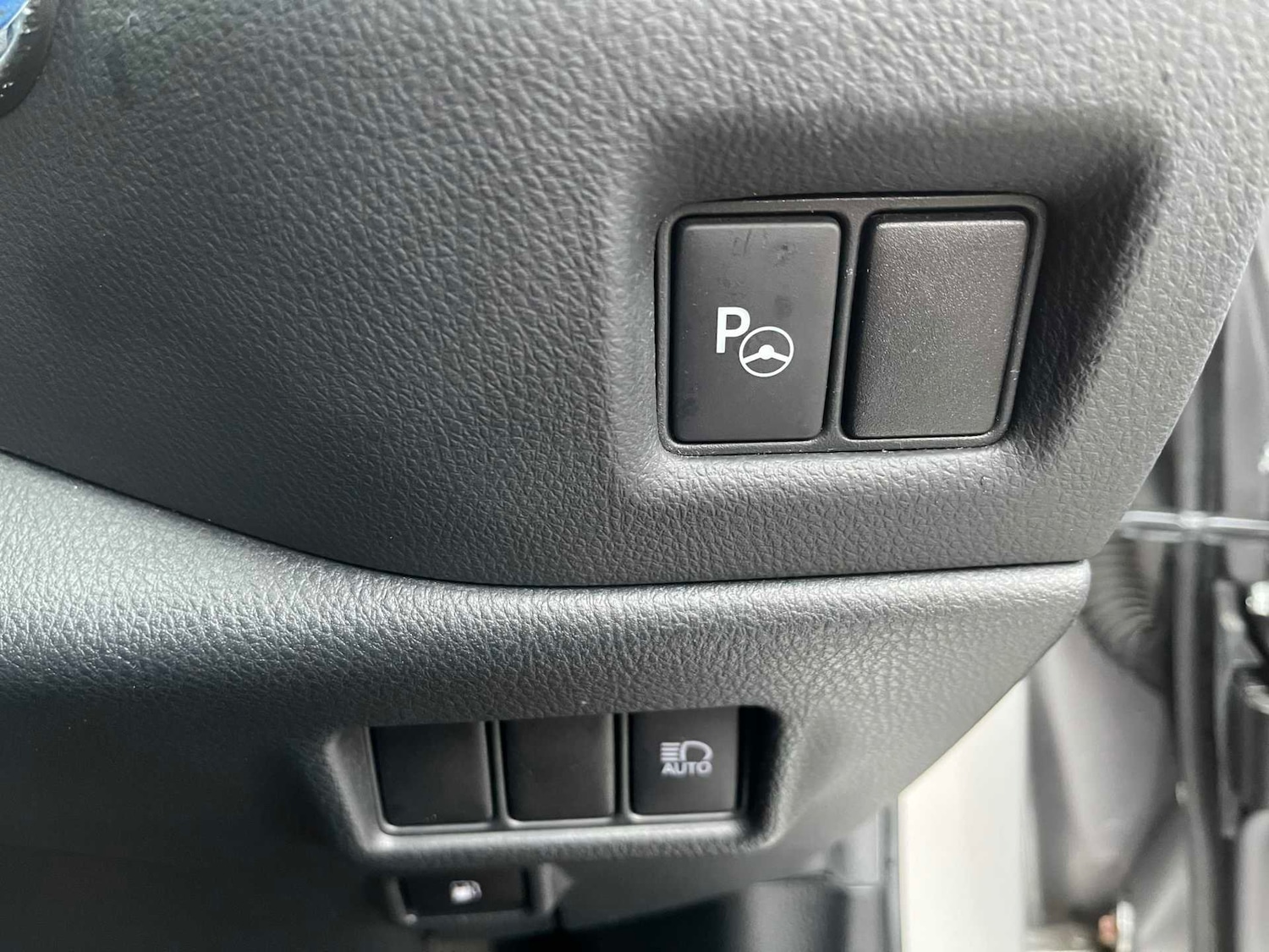 Used Toyota C-HR 2019 for sale - 77980057: Photo 23