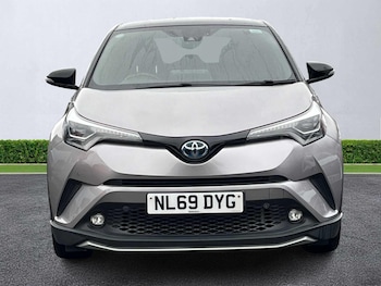 Used Toyota C-HR 2019 for sale - 77980057: Photo