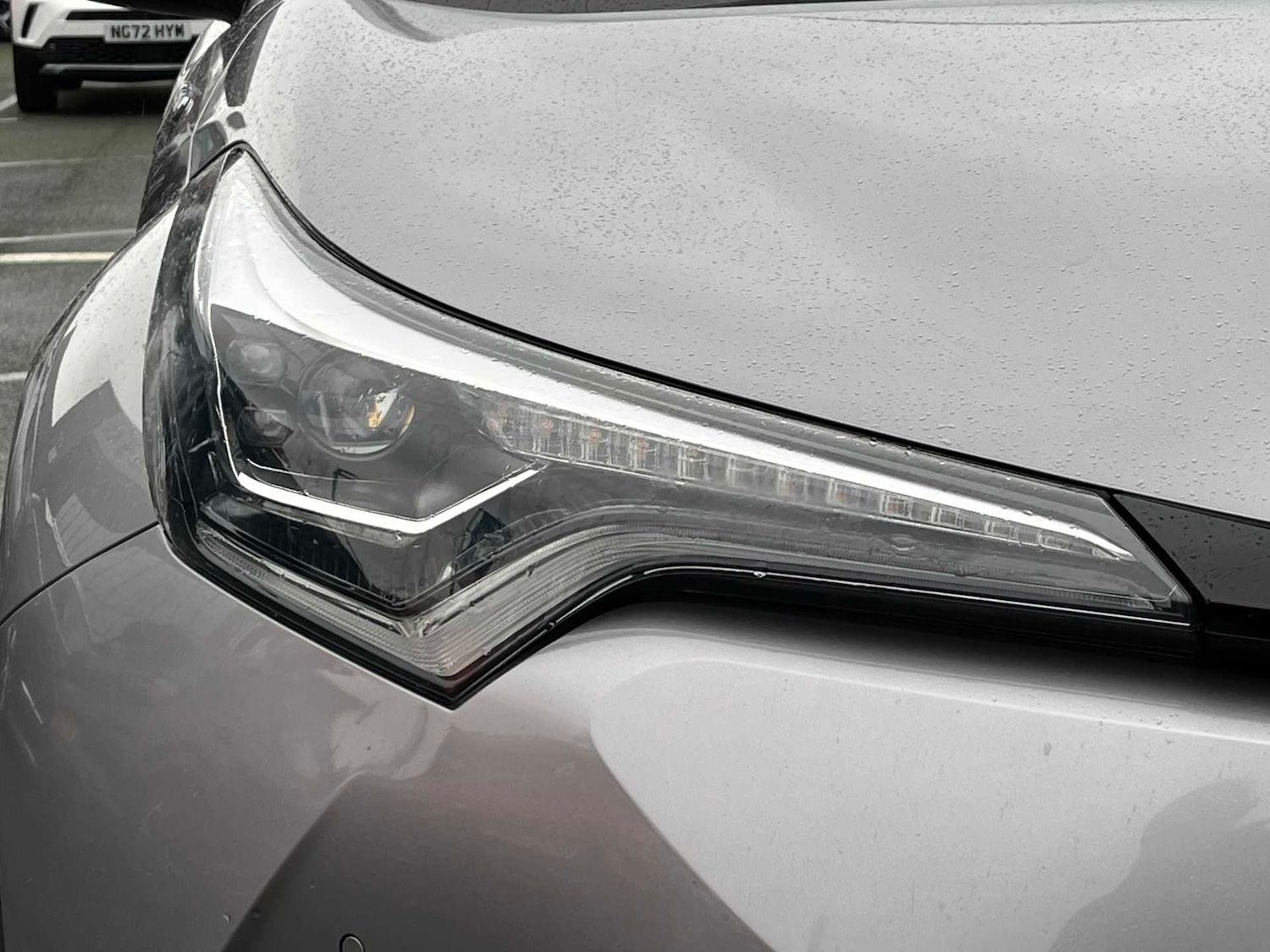 Used Toyota C-HR 2019 for sale - 77980057: Photo 4