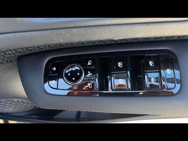Used Nissan ARIYA 2025 for sale - 75513085: Photo 21