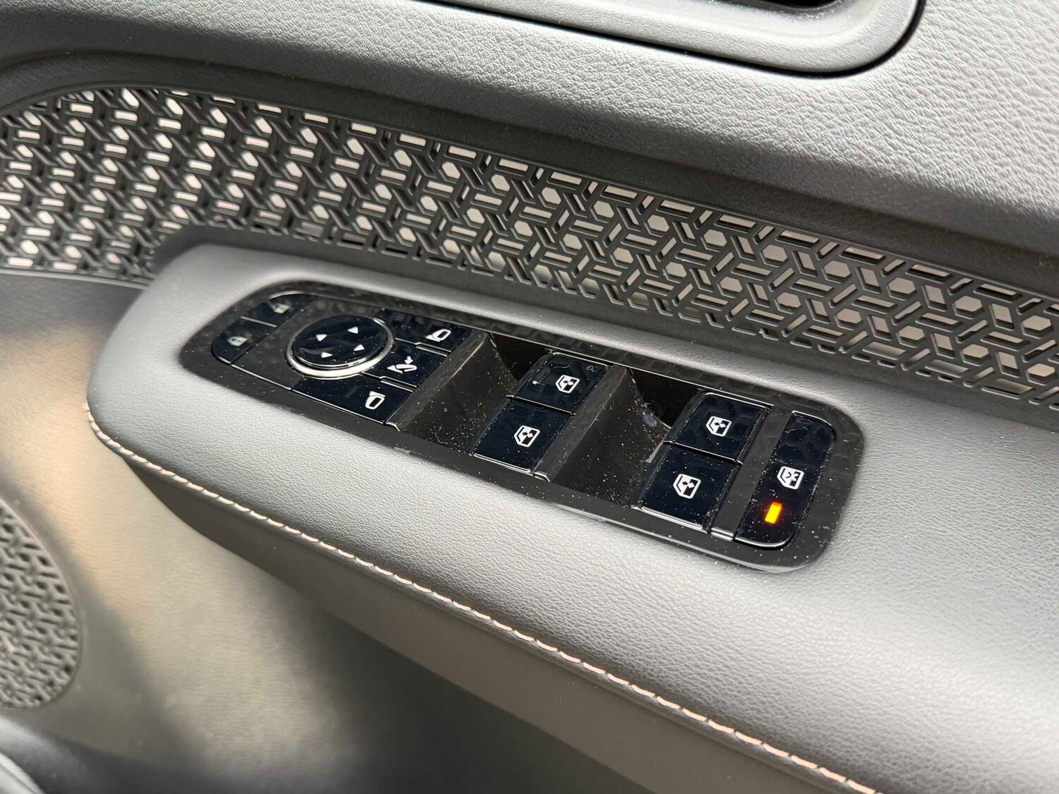 Used Nissan ARIYA 2025 for sale - 75513085: Photo 33