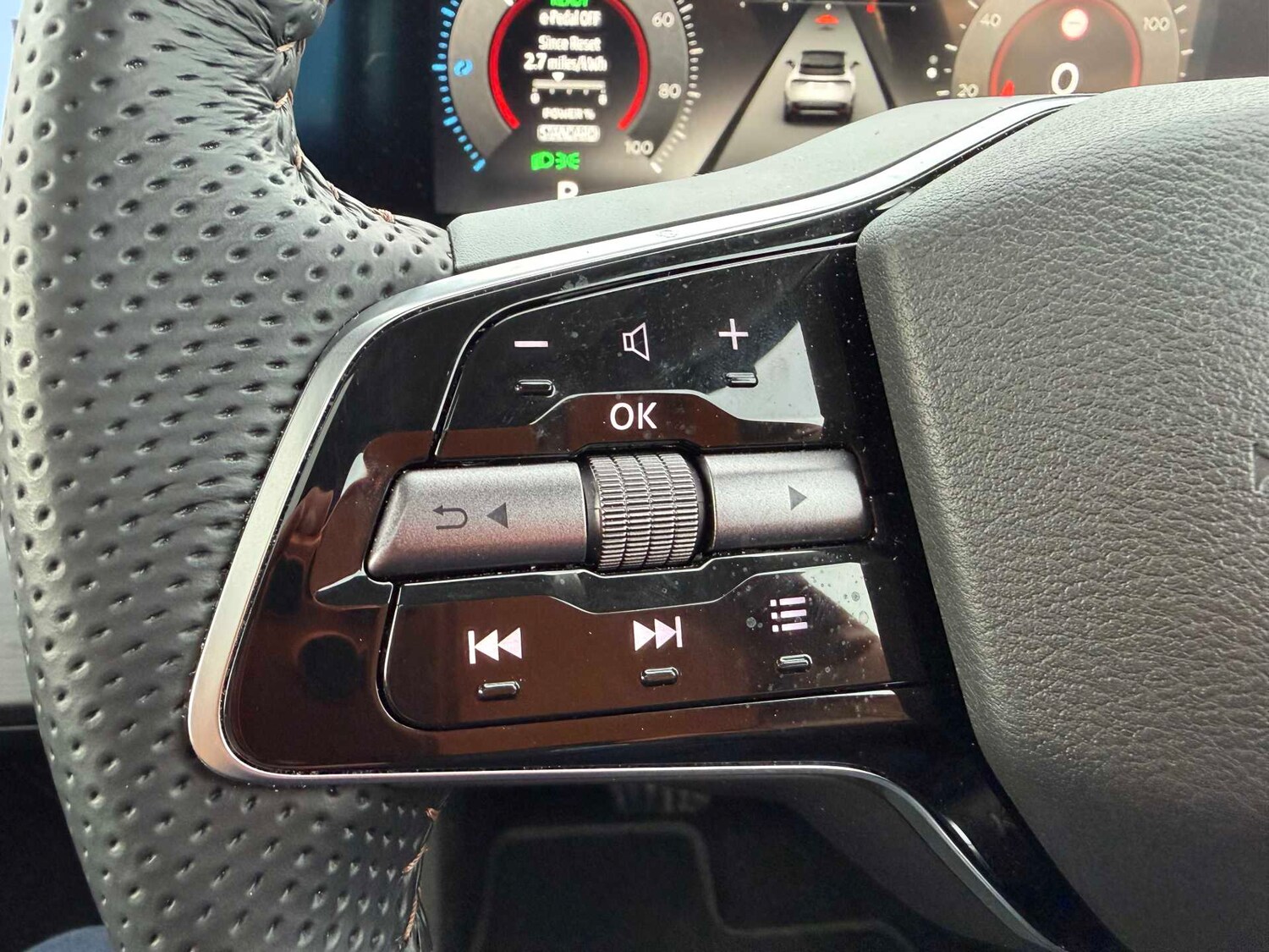 Used Nissan ARIYA 2025 for sale - 75513085: Photo 42