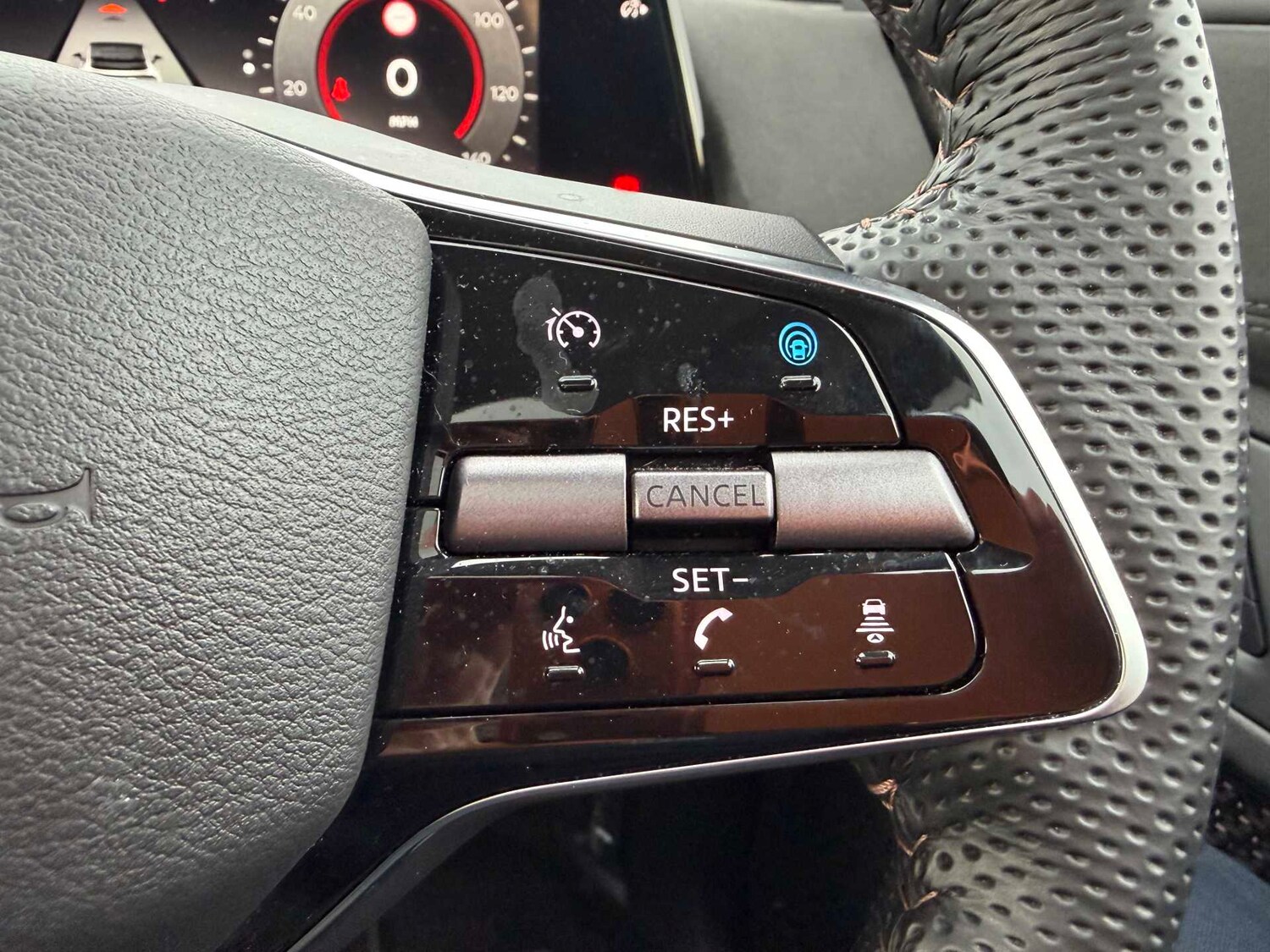 Used Nissan ARIYA 2025 for sale - 75513085: Photo 43