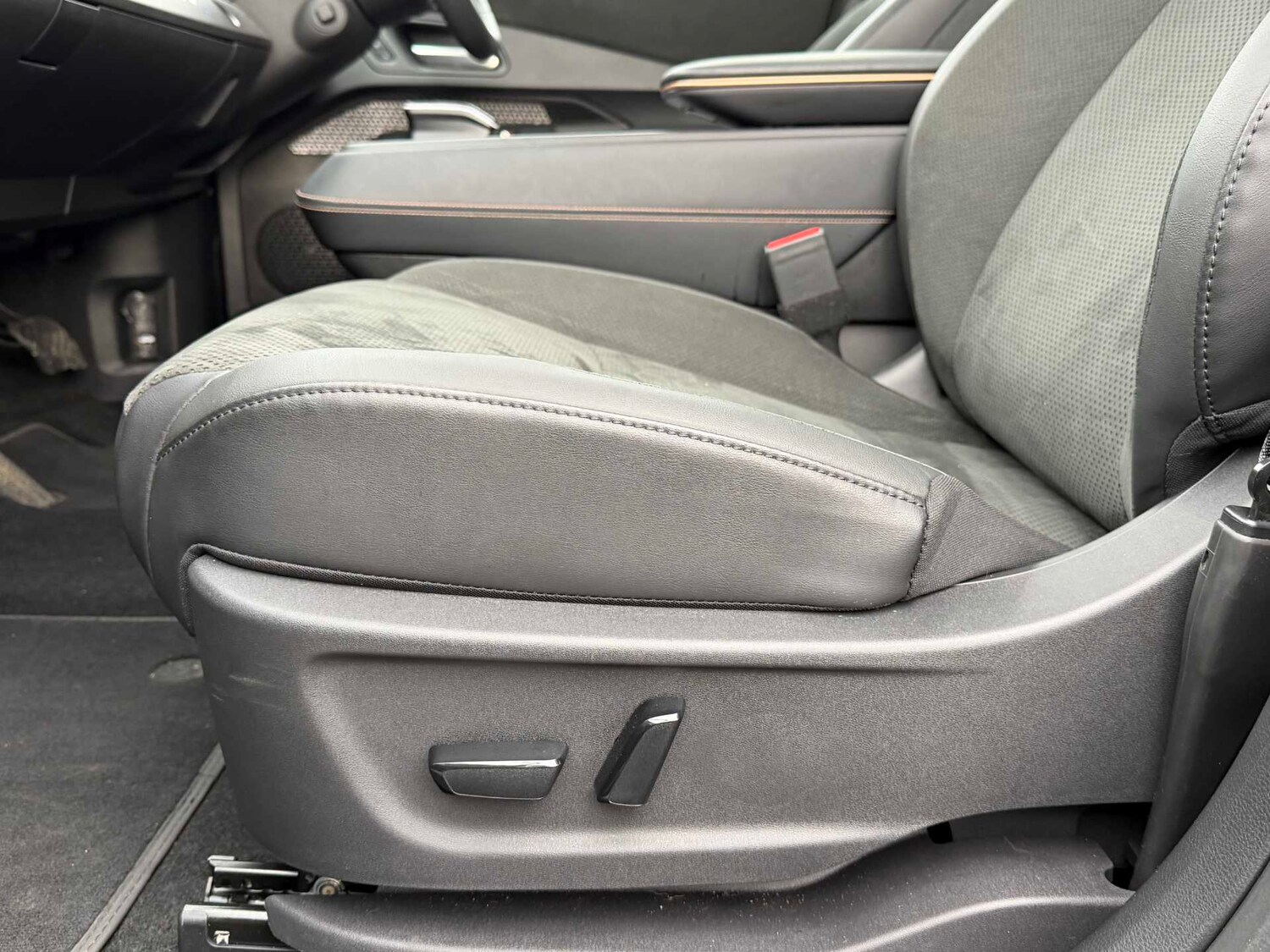 Used Nissan ARIYA 2025 for sale - 75513085: Photo 48