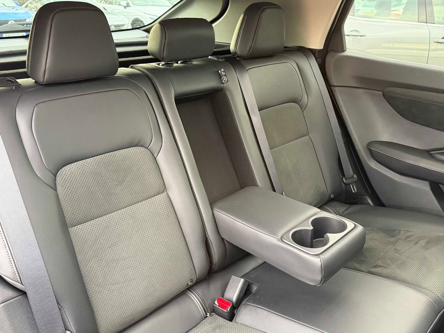 Used Nissan ARIYA 2025 for sale - 75513085: Photo 52