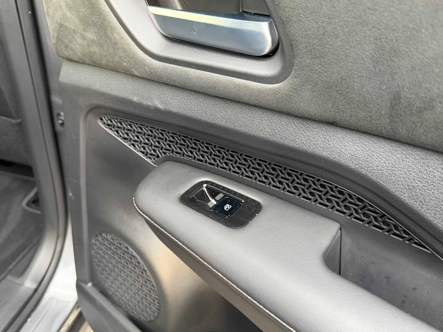 Used Nissan ARIYA 2025 for sale - 75513085: Photo 53