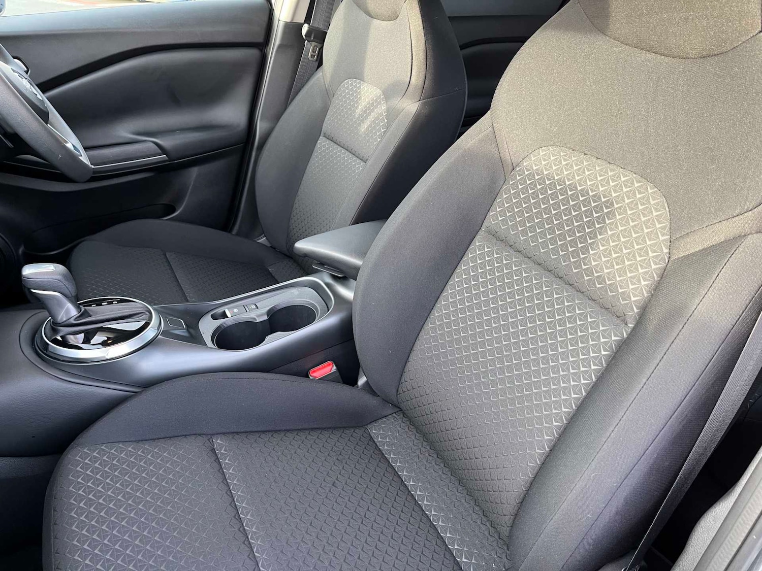 Used Nissan Juke 2024 for sale - 77201353: Photo 27